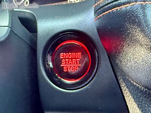 Certified 2025 Honda HR-V Sport image 26