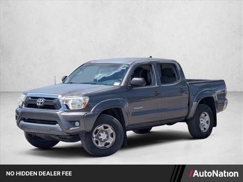 Used 2012 Toyota Tacoma PreRunner w/ SR5 Pkg RWD image 1