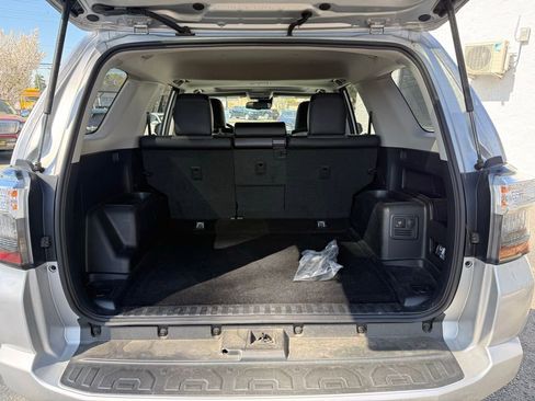 Used 2024 Toyota 4Runner SR5 Premium w/ Moonroof Package image 6