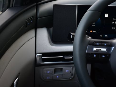 New 2026 Hyundai Tucson Limited image 47