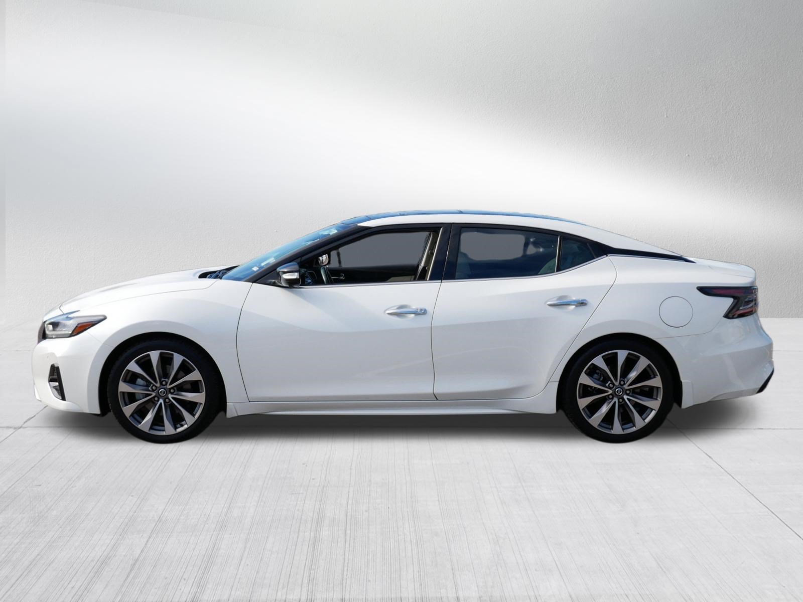 Used 2022 Nissan Maxima Platinum w/ Sport Mat Group FWD image 4