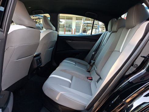 Certified 2026 Toyota Camry SE FWD image 10