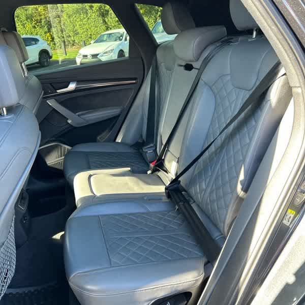 Used 2018 Audi SQ5 Premium Plus w/ S Sport Package AWD/4WD image 22