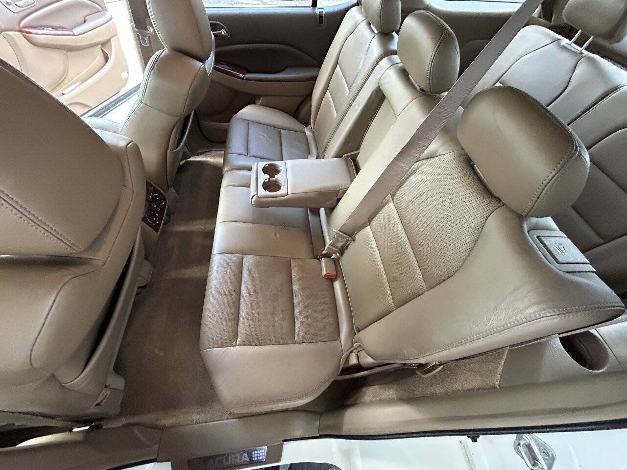 Used 2005 Acura MDX Touring AWD/4WD image 16