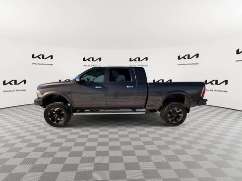 Used 2018 RAM 2500 Laramie image 6