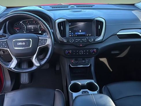 Used 2018 GMC Terrain Denali w/ Advanced Safety Package image 16