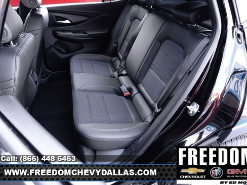 New 2026 Buick Envista Preferred image 14