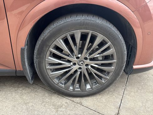 Used 2023 Lexus RX 350 AWD w/ Accessory Package (Z1) image 13