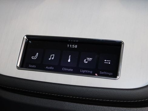 New 2027 Lincoln Navigator Premiere RWD image 36