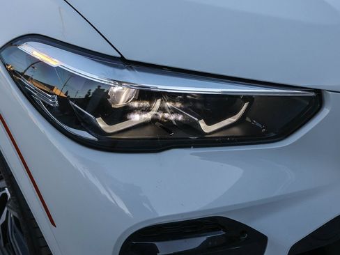 Used 2022 BMW X5 M50i AWD/4WD image 15
