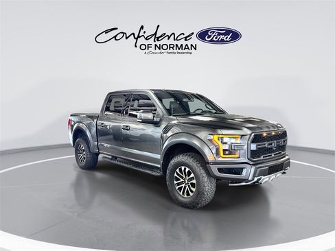 Used 2019 Ford F150 Raptor w/ Equipment Group 802A Luxury image 11