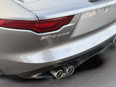 Used 2022 Jaguar F-TYPE Convertible image 17