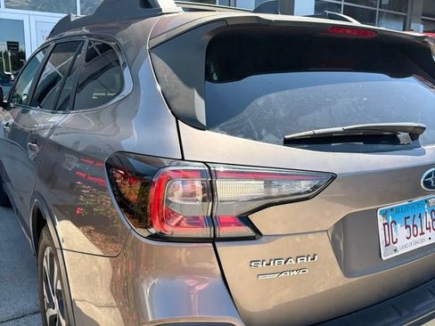 Used 2022 Subaru Outback Limited XT AWD/4WD image 6