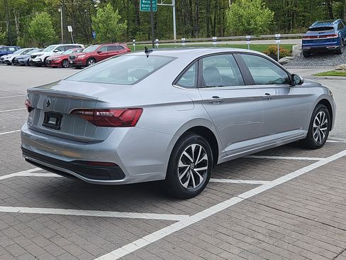 Certified 2022 Volkswagen Jetta S FWD image 3