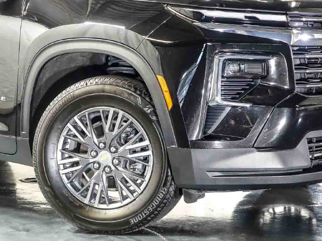 Certified 2026 Chevrolet Traverse LT AWD/4WD image 4