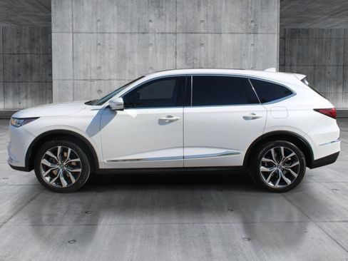 Used 2024 Acura MDX w/ Technology Package FWD image 2