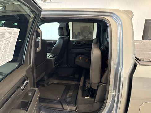 Used 2025 GMC Sierra 1500 AT4 w/ AT4 Premium Package AWD/4WD image 20