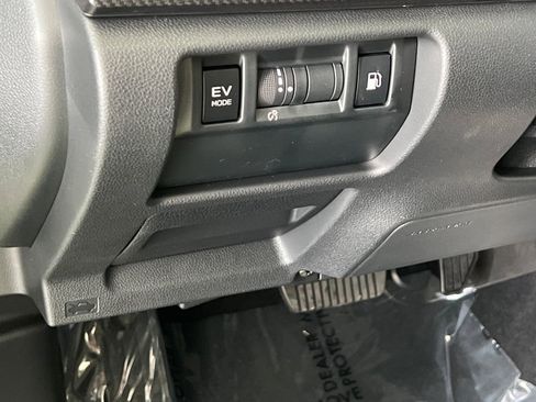 New 2026 Subaru Crosstrek 2.5i Limited image 33