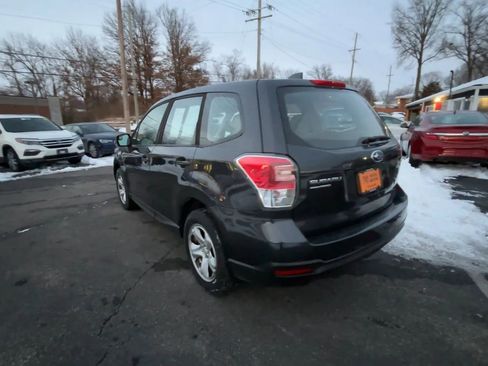 Used 2018 Subaru Forester 2.5i image 6