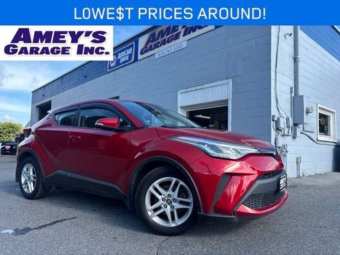 Used 2020 Toyota C-HR LE FWD image 1