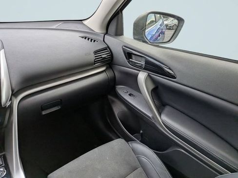 Used 2023 Mitsubishi Eclipse Cross SE AWD/4WD image 16