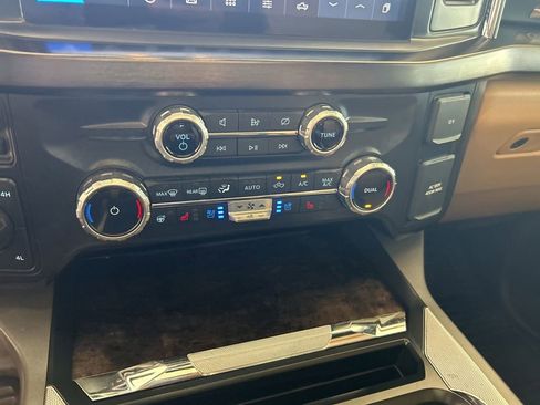 Used 2023 Ford F350 Lariat AWD/4WD image 51