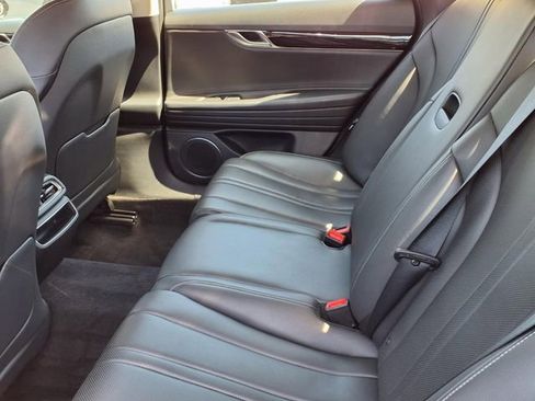 Used 2023 Genesis G80 2.5T image 8