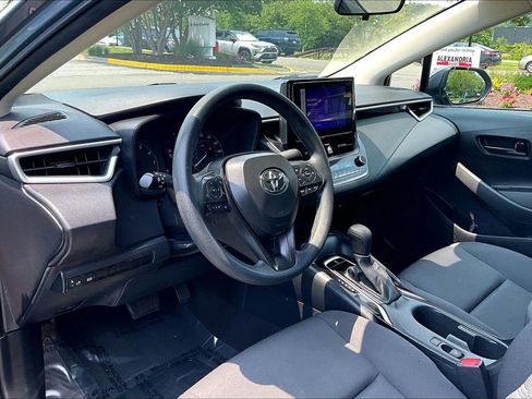 Used 2024 Toyota Corolla LE FWD image 13