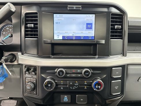 New 2025 Ford F350 XL image 21