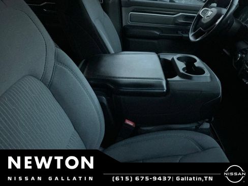 Used 2020 RAM 1500 Big Horn AWD/4WD image 3