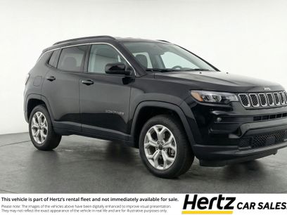 Used 2025 Jeep Compass Latitude
