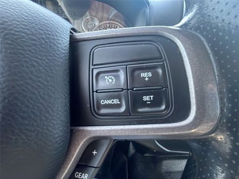 Used 2020 RAM 3500 Tradesman image 27