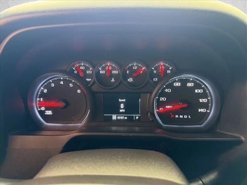 Used 2019 Chevrolet Silverado 1500 Custom Trail Boss w/ Custom Convenience Package AWD/4WD image 14