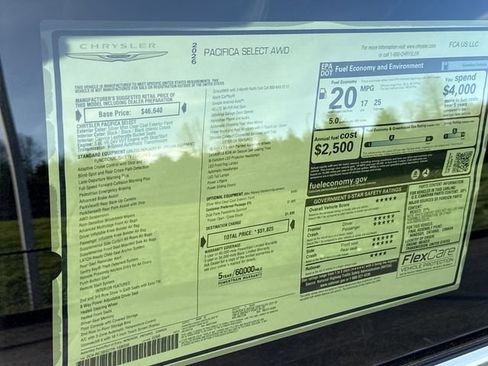 New 2026 Chrysler Pacifica Select image 22