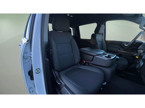 Certified 2022 Chevrolet Silverado 2500 LT w/ Z71 Off-Road Package image 31