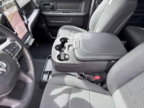 New 2026 RAM 2500 Tradesman AWD/4WD image 9