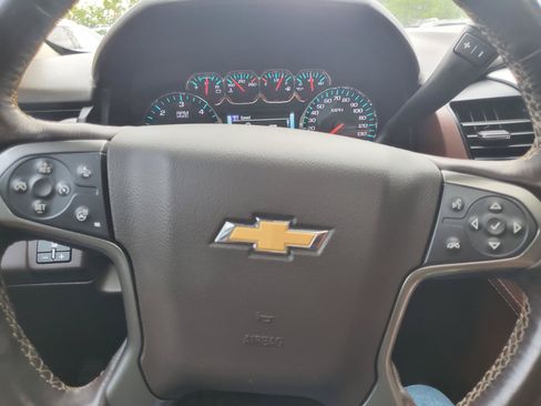 Used 2020 Chevrolet Tahoe Premier RWD image 21