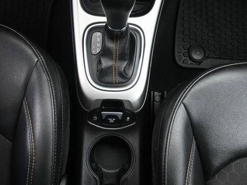 Used 2020 Jeep Compass Latitude w/ Cold Weather Group image 21