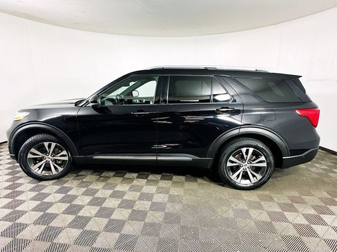 Used 2020 Ford Explorer Platinum w/ Premium Technology Package AWD/4WD image 4