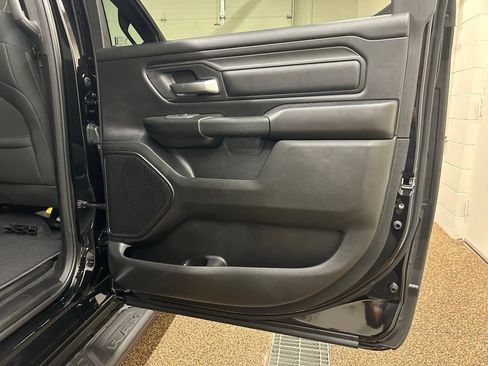 New 2026 RAM 1500 Express AWD/4WD image 15
