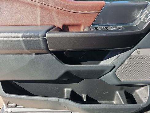 Used 2021 Ford F150 Lariat image 29