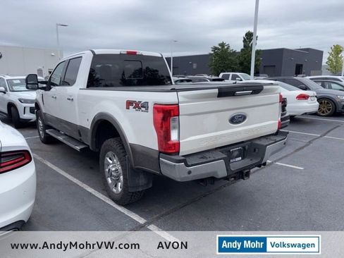 Used 2017 Ford F250 Lariat AWD/4WD image 2