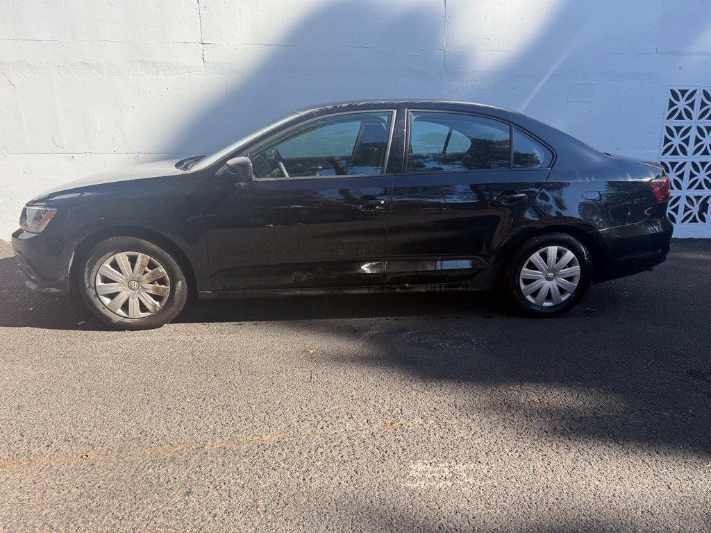 Used 2016 Volkswagen Jetta S FWD image 2