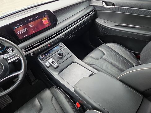 Used 2023 Hyundai Palisade Limited FWD image 14