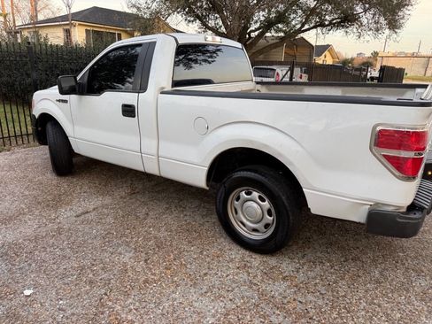 Used 2010 Ford F150 XL image 5