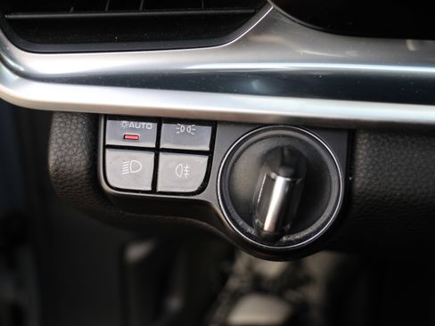 Used 2017 Porsche Panamera 4S image 15