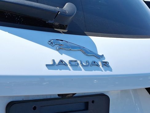 Used 2026 Jaguar F-PACE R-Dynamic S image 29