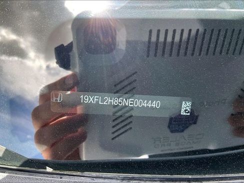 Used 2022 Honda Civic Sport image 3