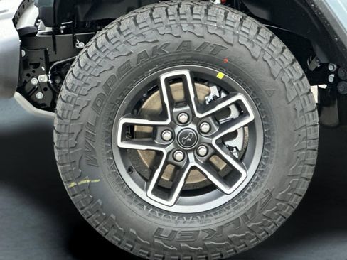 New 2026 Jeep Gladiator Mojave image 22