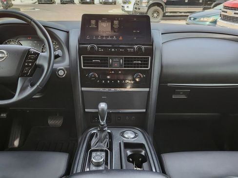 Used 2021 Nissan Armada SV w/ SV Appearance Package image 19